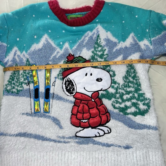 Peanuts Snoopy Ski Sweater Women's Small  Red Holiday Christmas Pullover - Picture 6 of 8